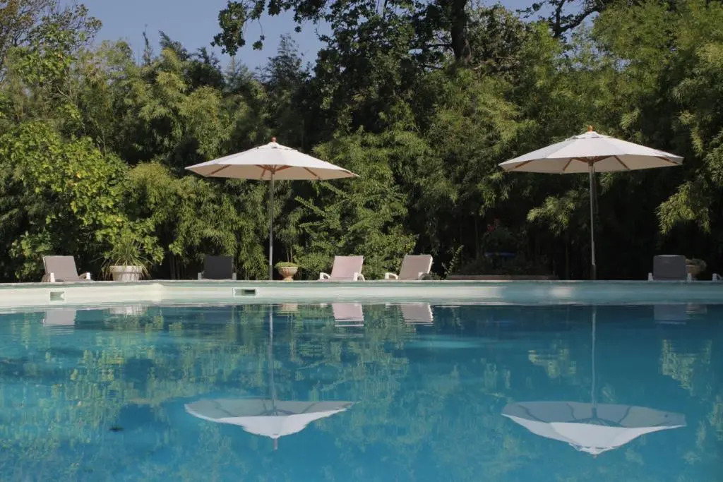 Domaine de la Dragonette Mas from the 18th century in the heart of Provence- Lubéron-Avignon