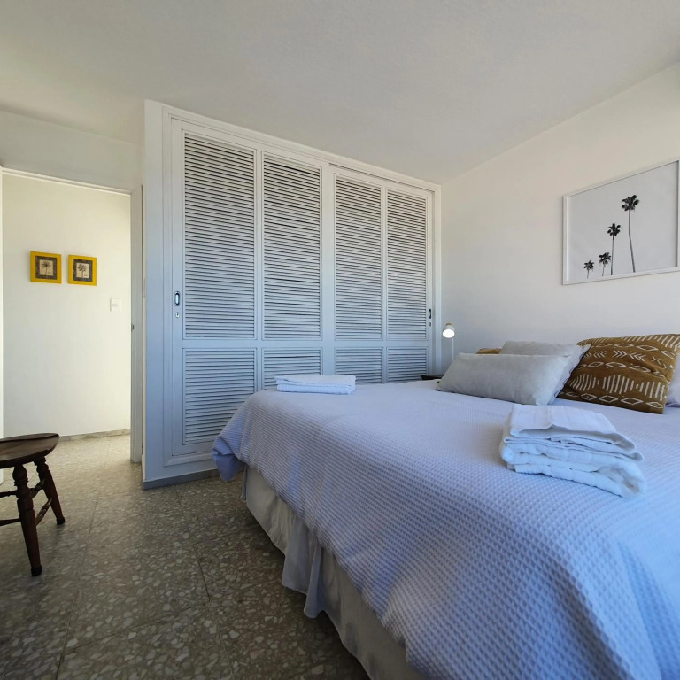 TORRE806 AP ACONCHEGANTE VISTA MAR na PENÍNSULA em PUNTA DEL ESTE