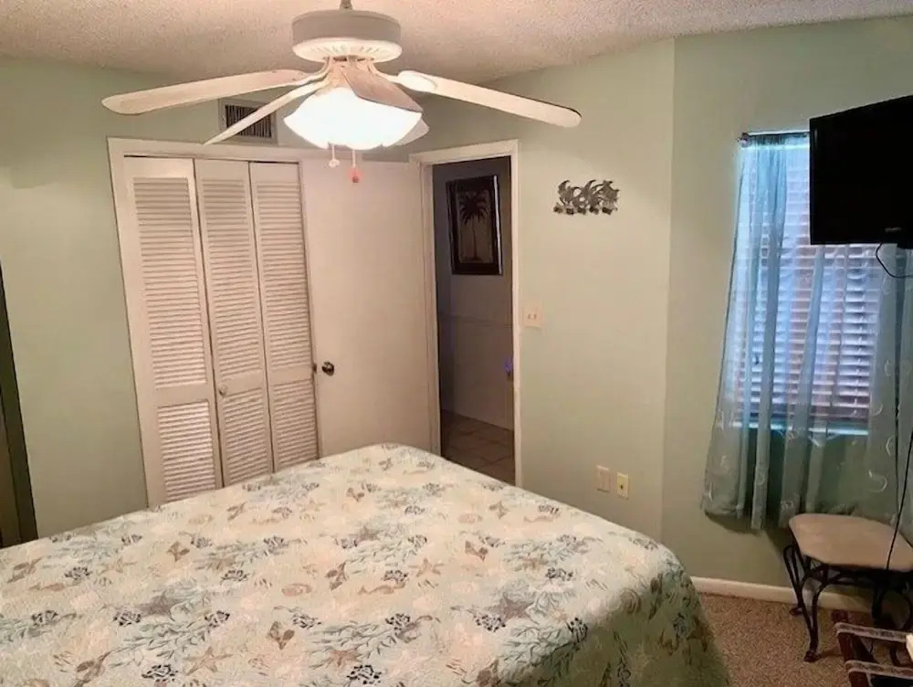 Royal Garden Resort 403 1 Bedroom Condo by RedAwning