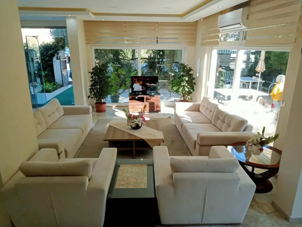 Ada Apart Hotel
