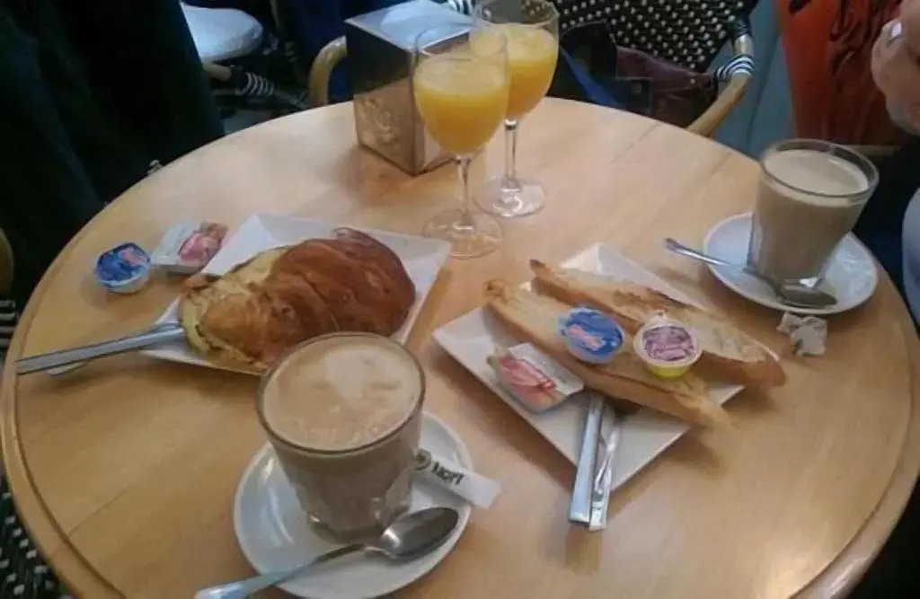 Hotel Almoradi