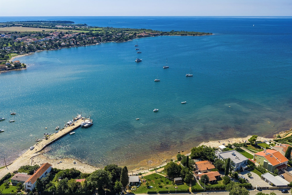 Apartments Rondine