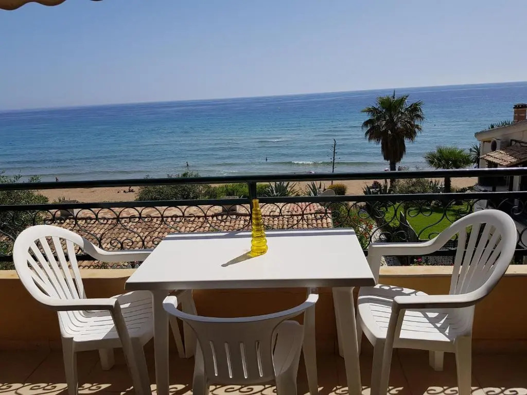 Corfu Glyfada Beach Apartment 23