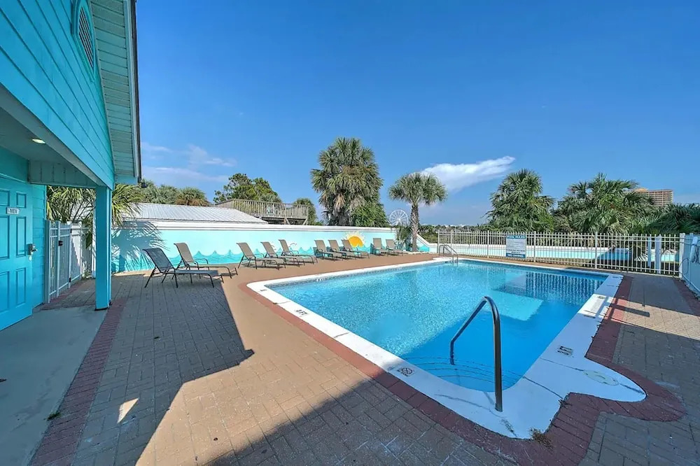 Summer Towne Cottages #8 - Sea-questered