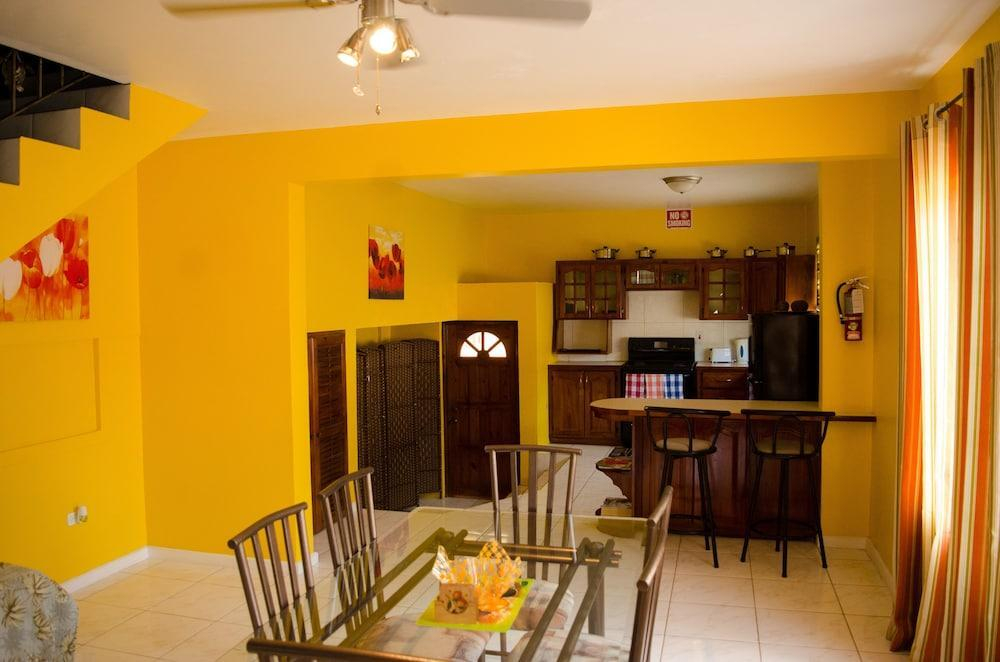 4 BR Villa close to Golf Club - Montego Bay - PRJ 1239