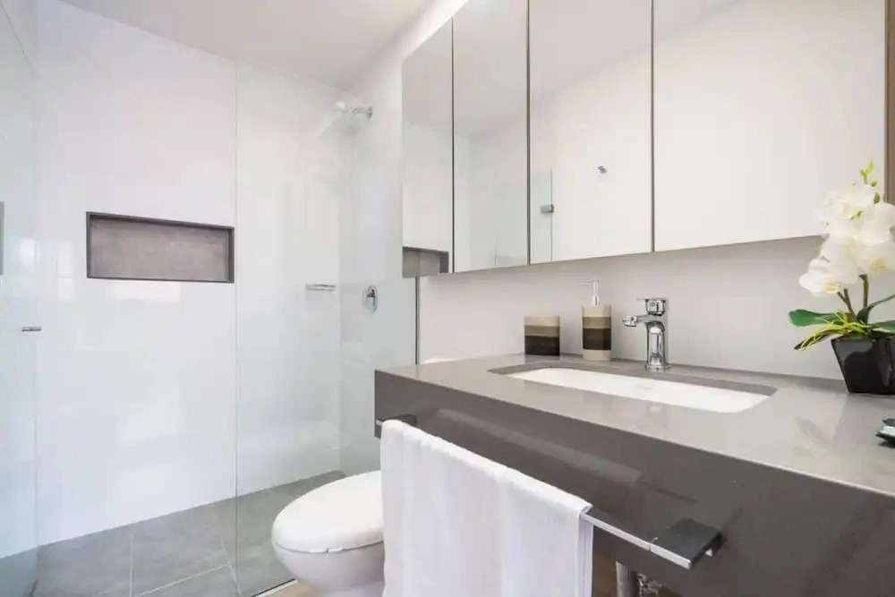 Go Living Suites - 603