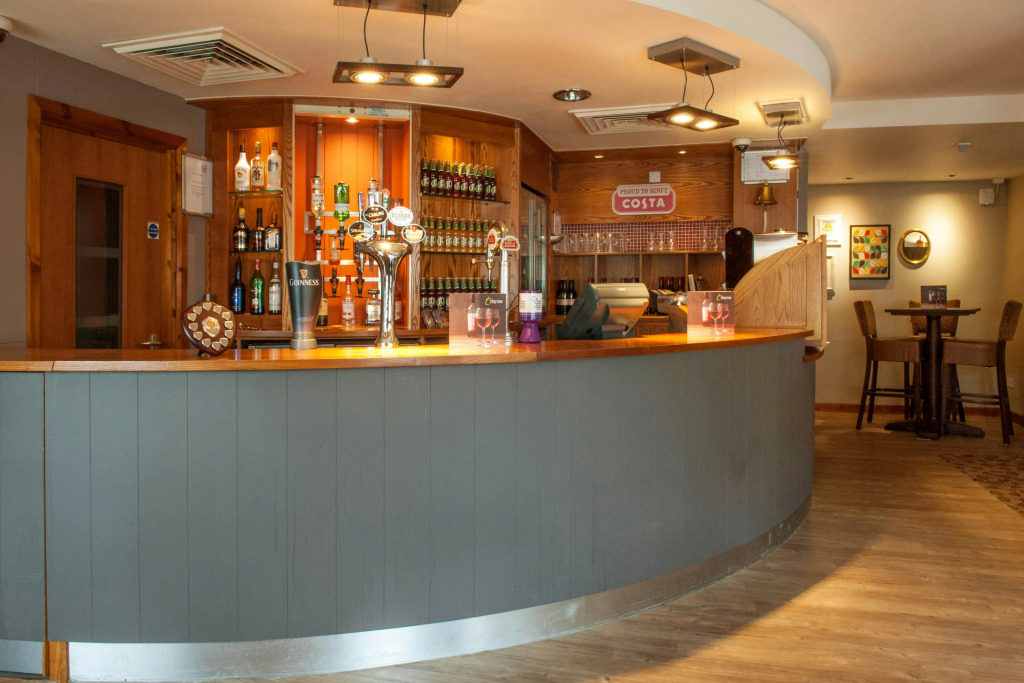 Premier Inn Swansea City Centre