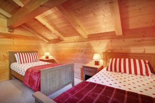 Chalet des Enfants La Clusaz - OVO Network