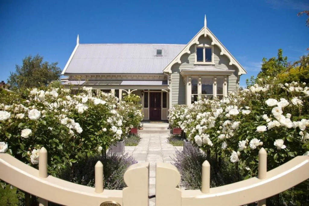 Lilac Rose Boutique Bed and Breakfast