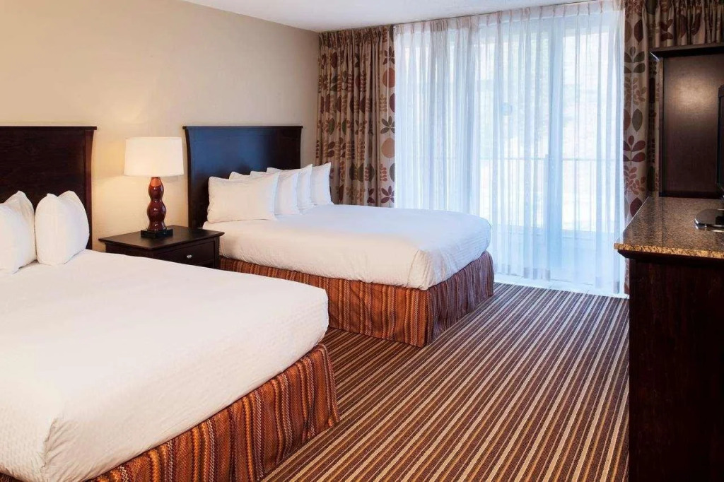 Aksarben Suites, A Trademark Collection Hotel