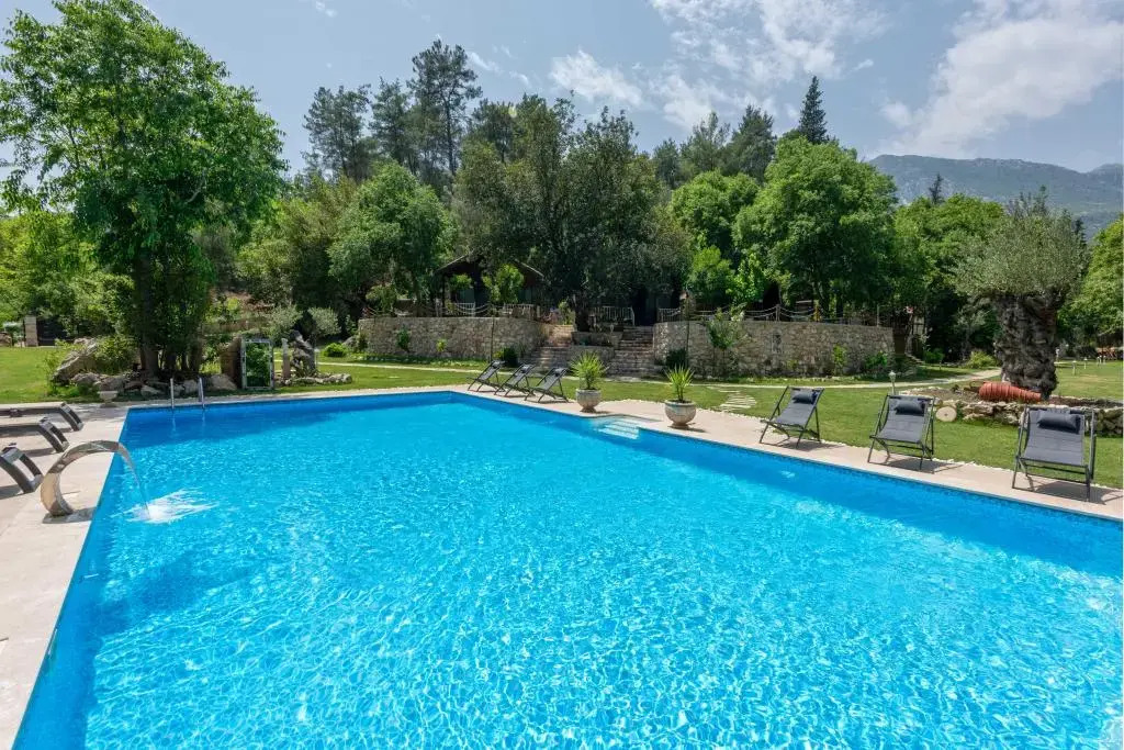 Yusalis Garden Hotel +12 Adult