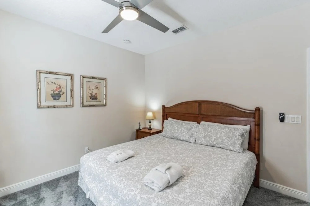 Beautiful 5 Bed Pool Home In Reunion-1223ms 5 Bedroom Home by RedAwning