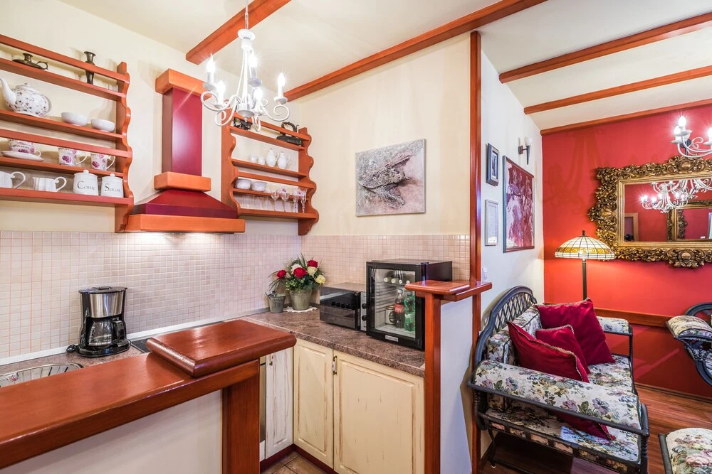 Emperors Suites