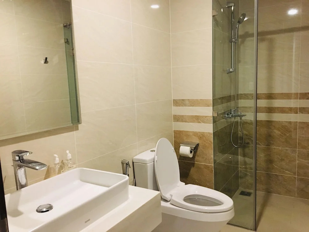 Gold Bee Apartment - the Tresor Building