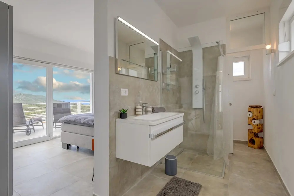 Villa White Pearl