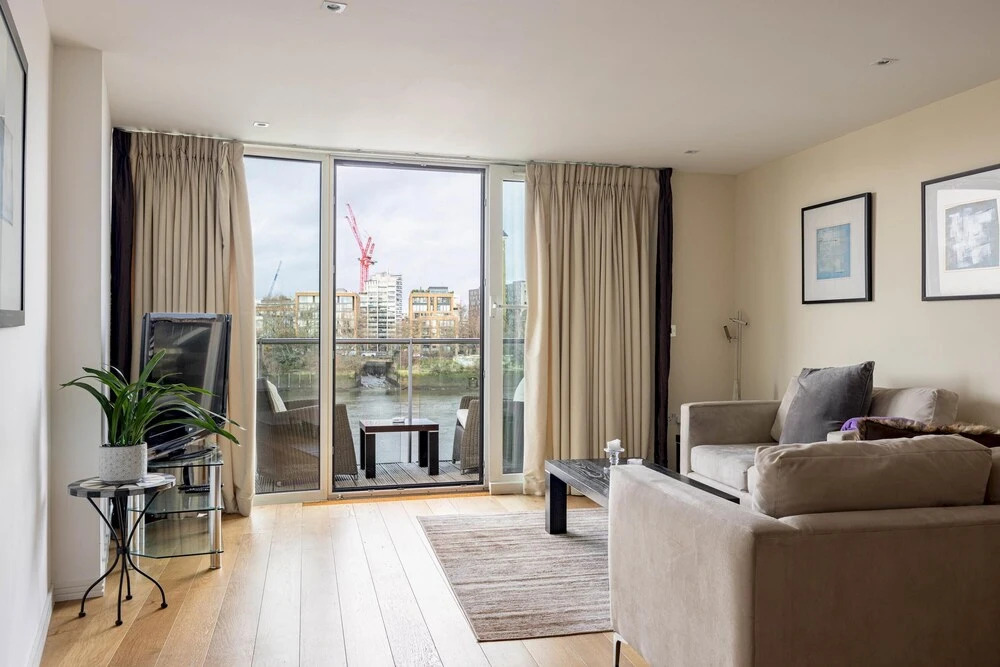 3 bed 2 bath River View