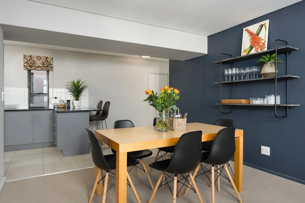 Fountain Suites 1001