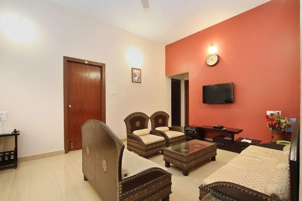 OYO 10004 Sanjay Nagar
