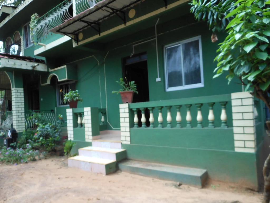 Jes Guest House