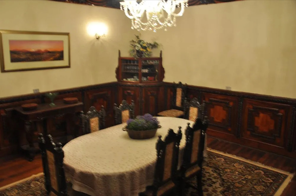 Hotel Cantuña