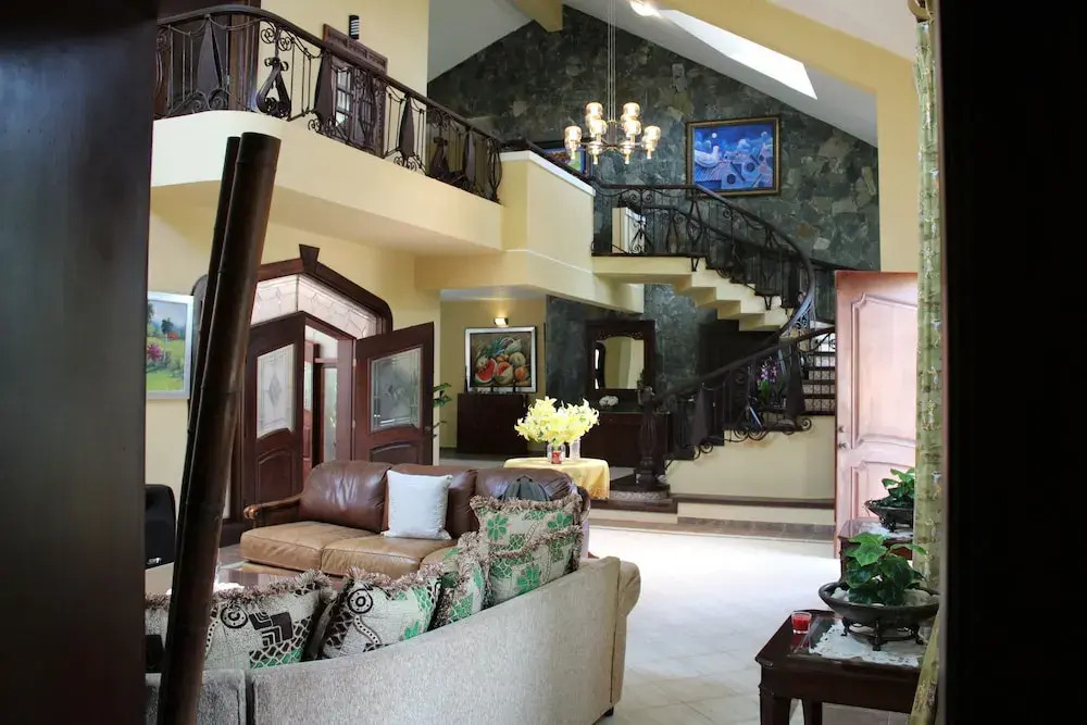 Villa Guavaberry
