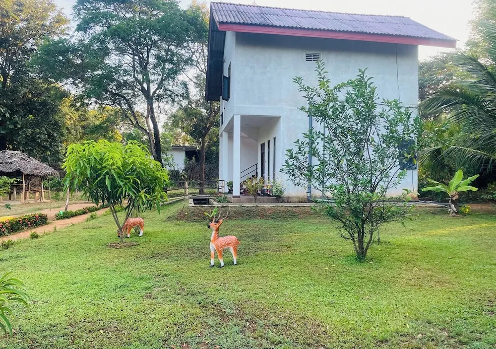 Thuru Sevana Villa