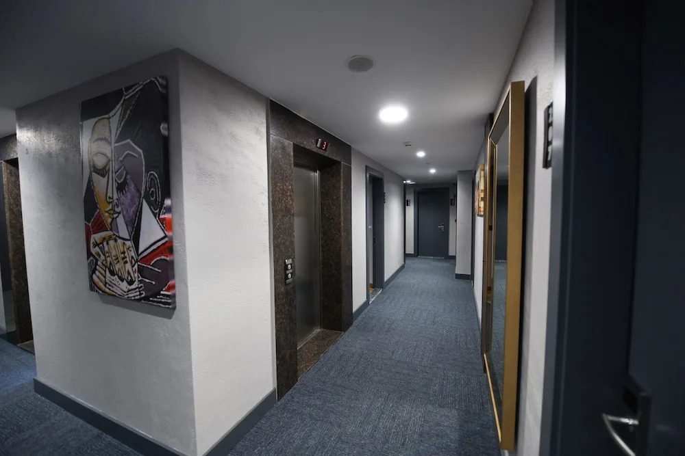 REF İNN HOTEL