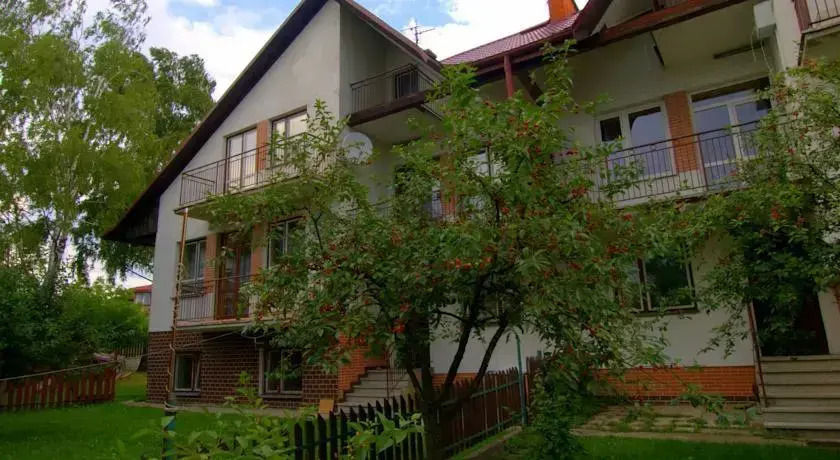 Pokoje Gościnne Brzozy