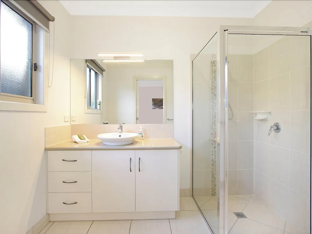Bright Delight - Modern Luxury