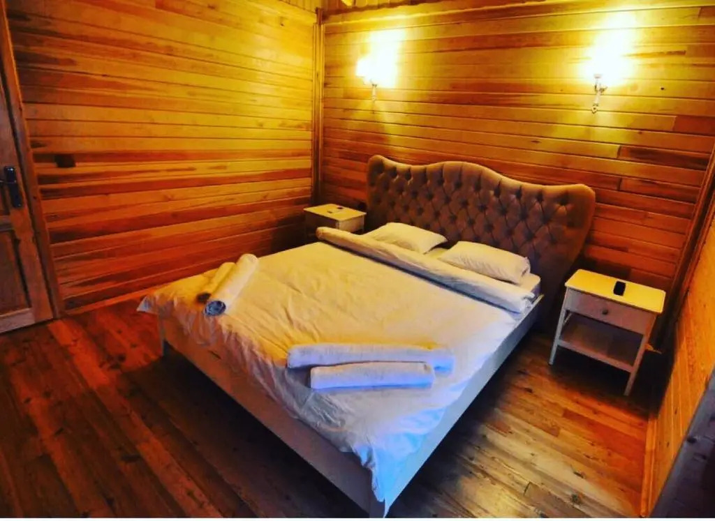 Lithos Hotel