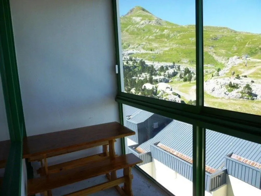 Appartement Arette, 1 pièce, 4 personnes - FR-1-602-9