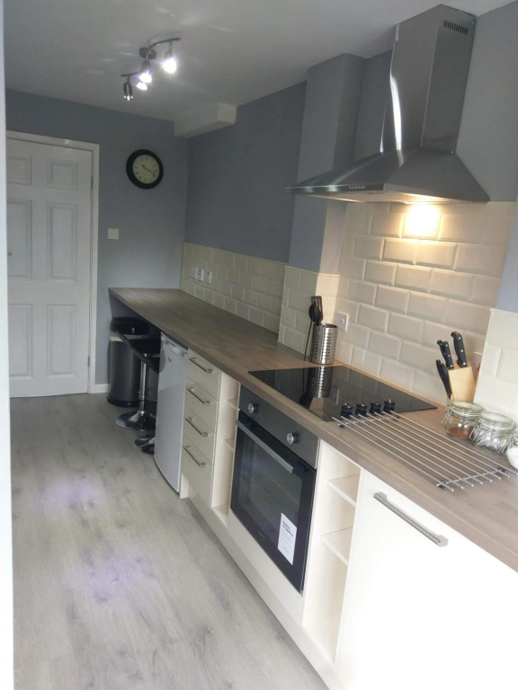 Wyken House - 3 Bedroom House Coventry- Sleeps 5 - Rated Superb