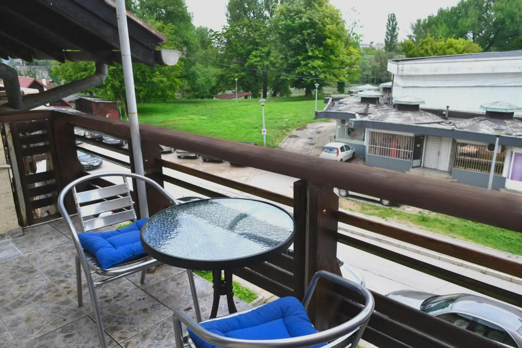 Riverside apartment #1. View over Fortress Kastel