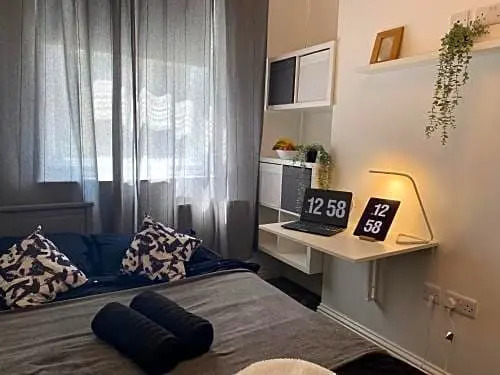 Cosy Flat in London II
