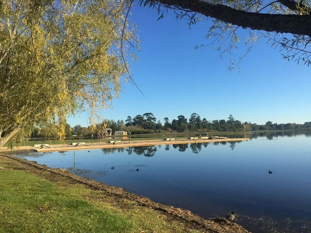 Lake Wendouree Luxury Apartments on Webster