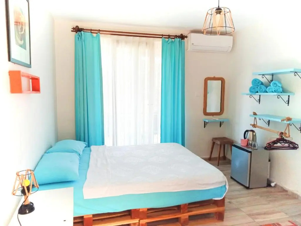 TUTHALİYA HOTEL