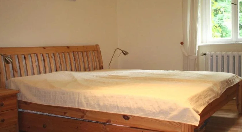 Strandvilla Hubertus Boltenhagen - Ferienwohnungen Apartment mit Parkplatz WLAN Küche Garten Grillplatz Waldbaden