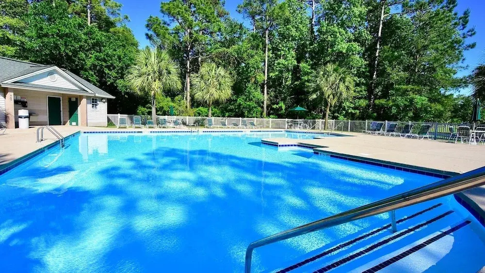 Fifty-seven Sea This Spacious And Beautiful Condo Overlooking Pond And 4th Hole 3 Bedroom Condo by Peace Vacations