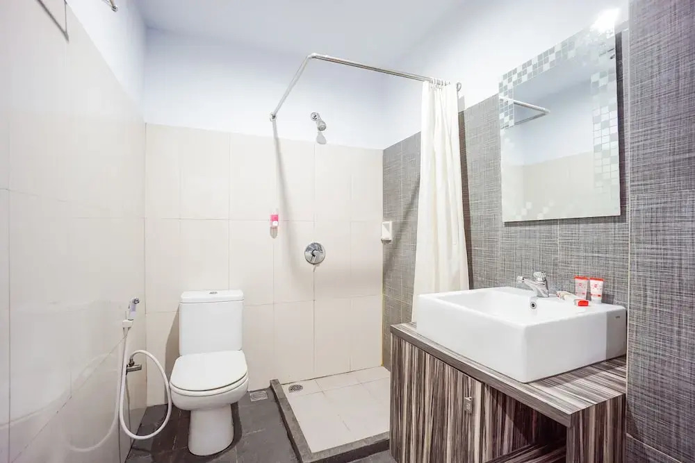 Oyo 955 Hotel Boulevard