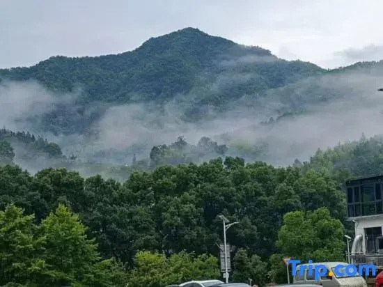 Shitai Qingfeng · Terrace View Homestay (Guniujiang Scenic Area)