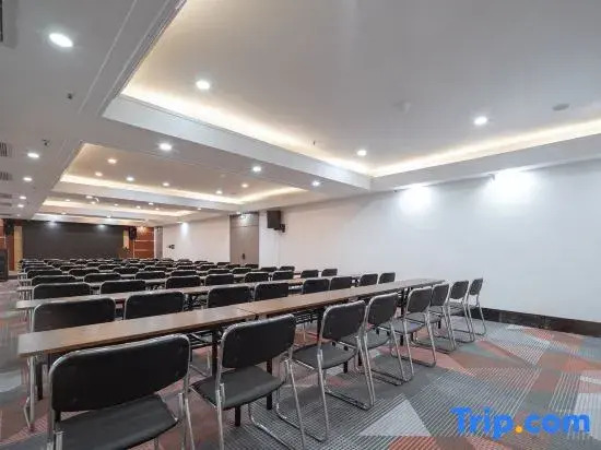 Wuzhou Ziyunge Homestay