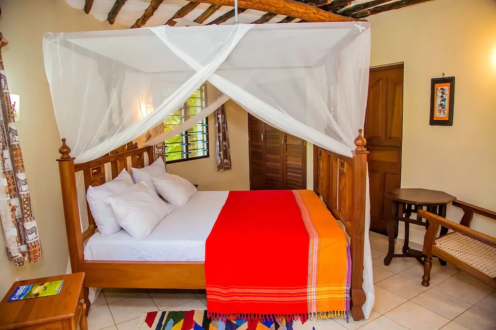 Charming 1-bed Cottage in Diani Beach 10min to bea