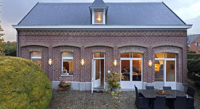 t Koetshuis