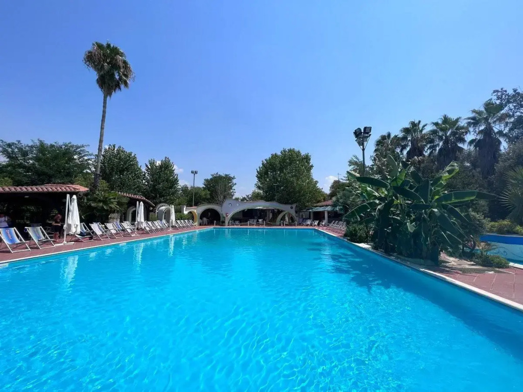 Hotel Sayonara Club