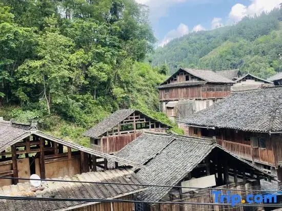 Zhaoxing Dongzhai Guiyu View Inn