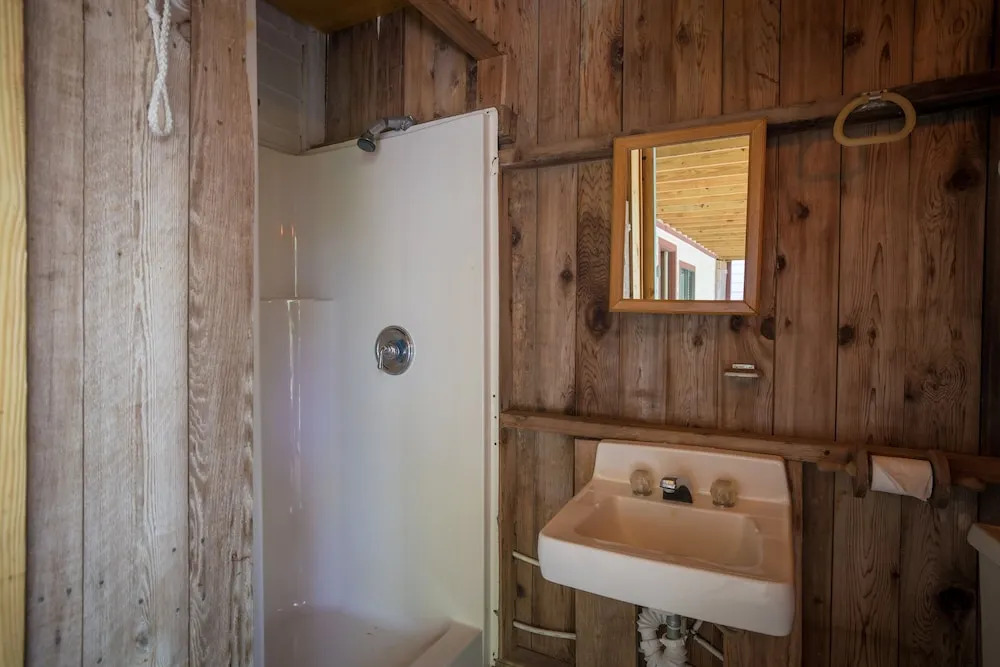 Hondo's River Haus - 4 Br Home