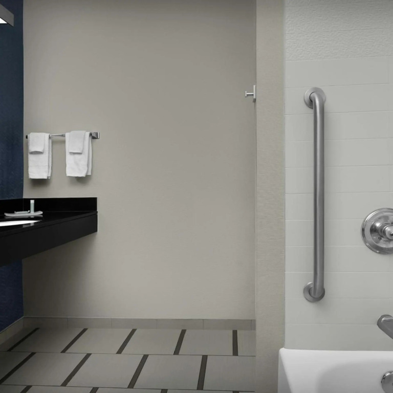Fairfield Inn & Suites by Marriott - Emporia