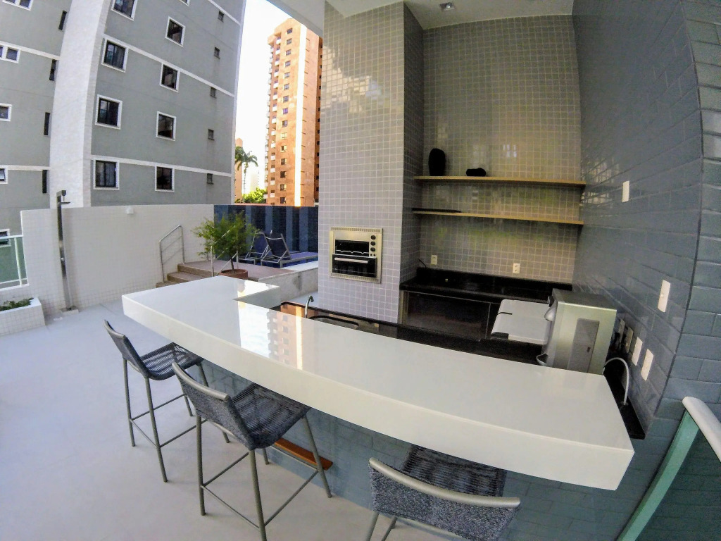 2 quartos, Rooftop a 200m da Feirinha da Beira Mar