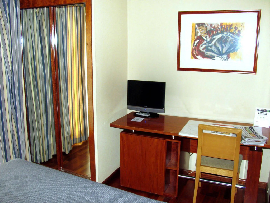 Husa Pedralbes