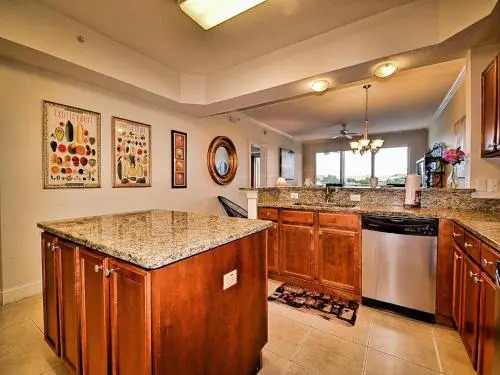 Bay Harbor 202